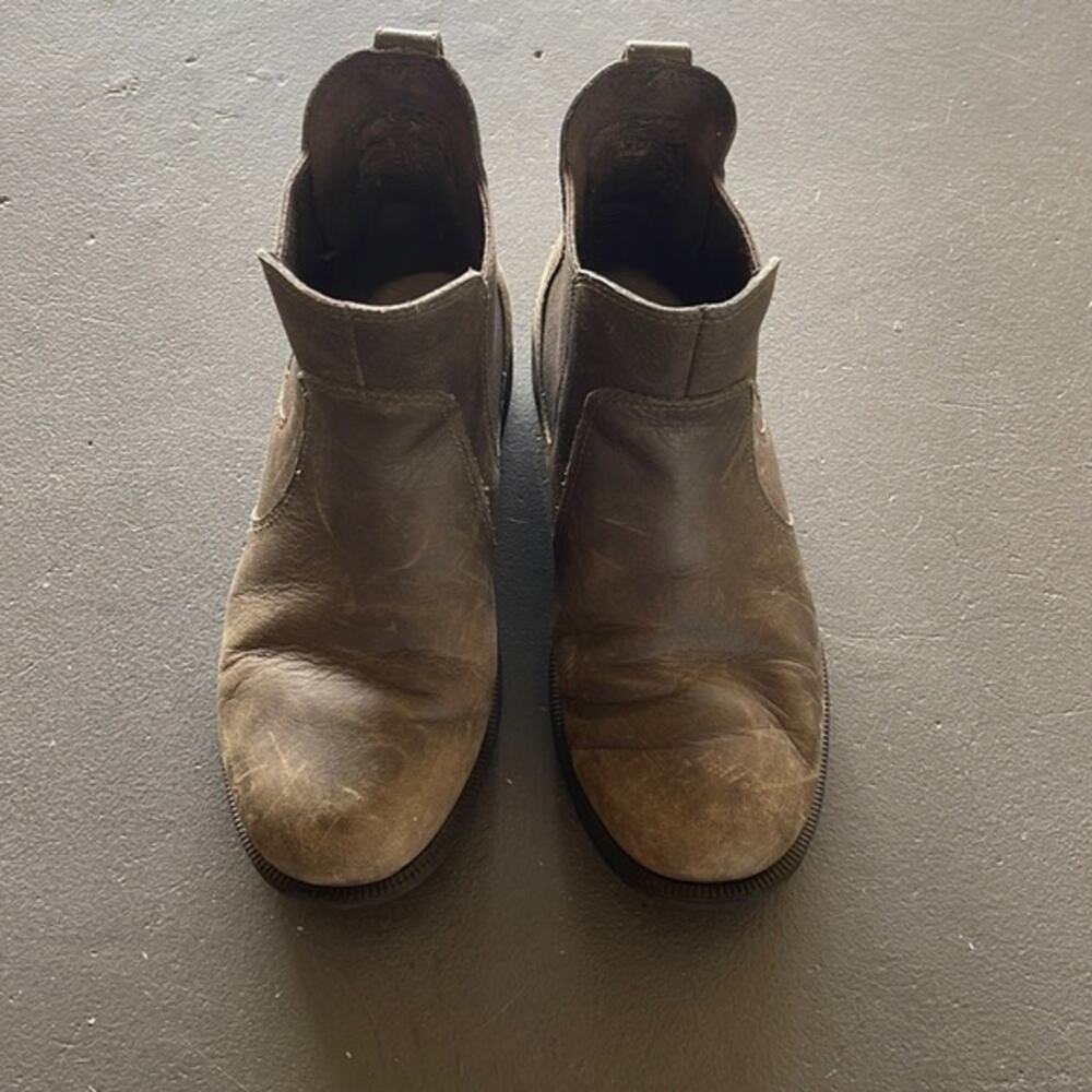 UGG Bonham II Khaki Green Leather Chelsea Ankle Boots Women's Size 6.5